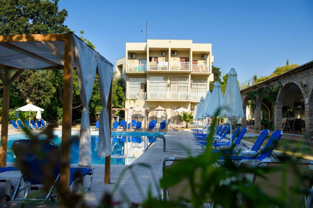 Amalia Hotel - Adults Only Dassia  Bagian luar foto