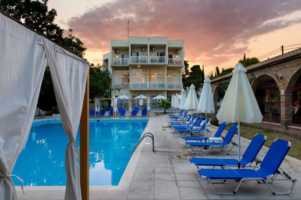 Amalia Hotel - Adults Only Dassia  Bagian luar foto