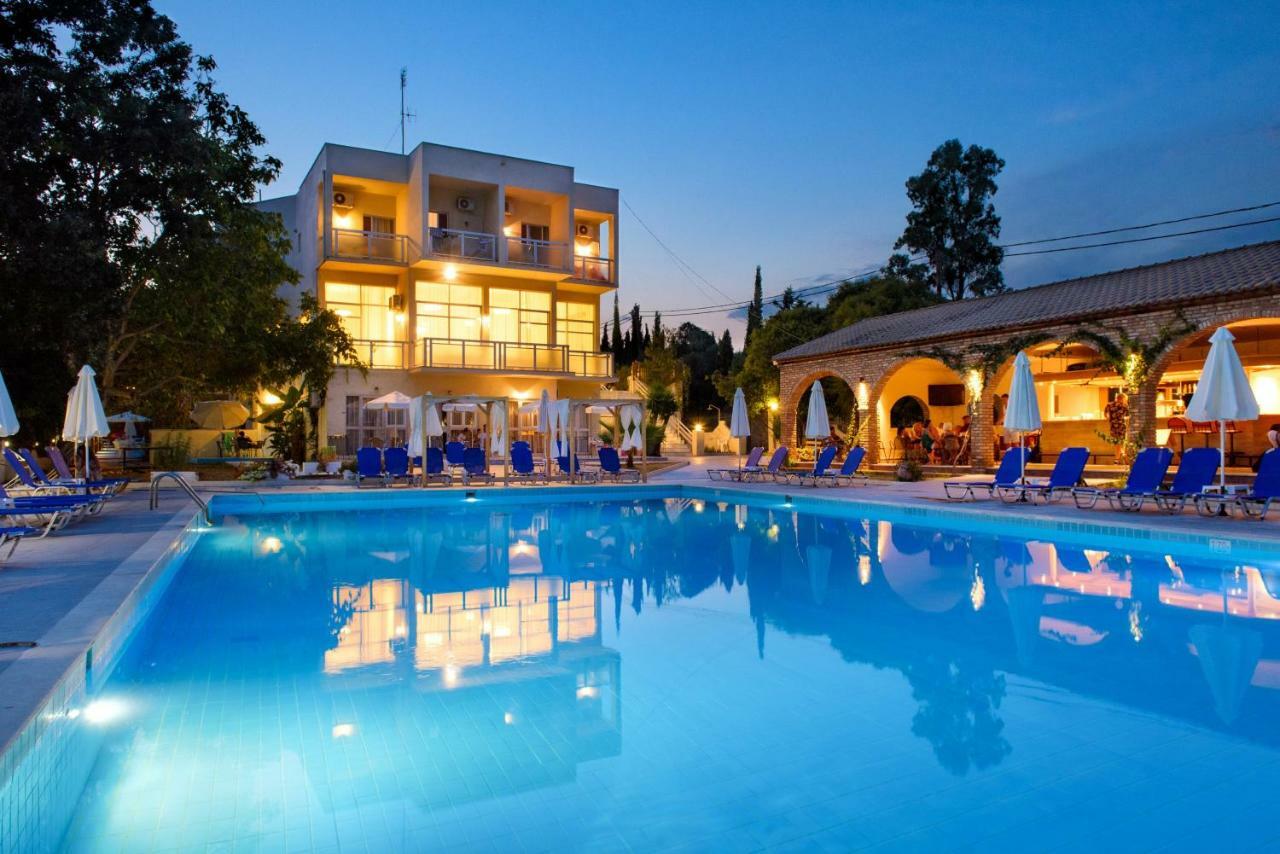 Amalia Hotel - Adults Only Dassia  Bagian luar foto