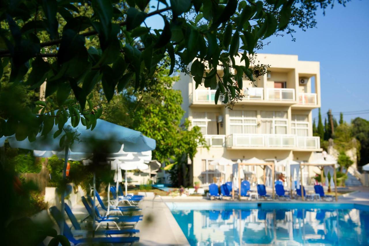 Amalia Hotel - Adults Only Dassia  Bagian luar foto