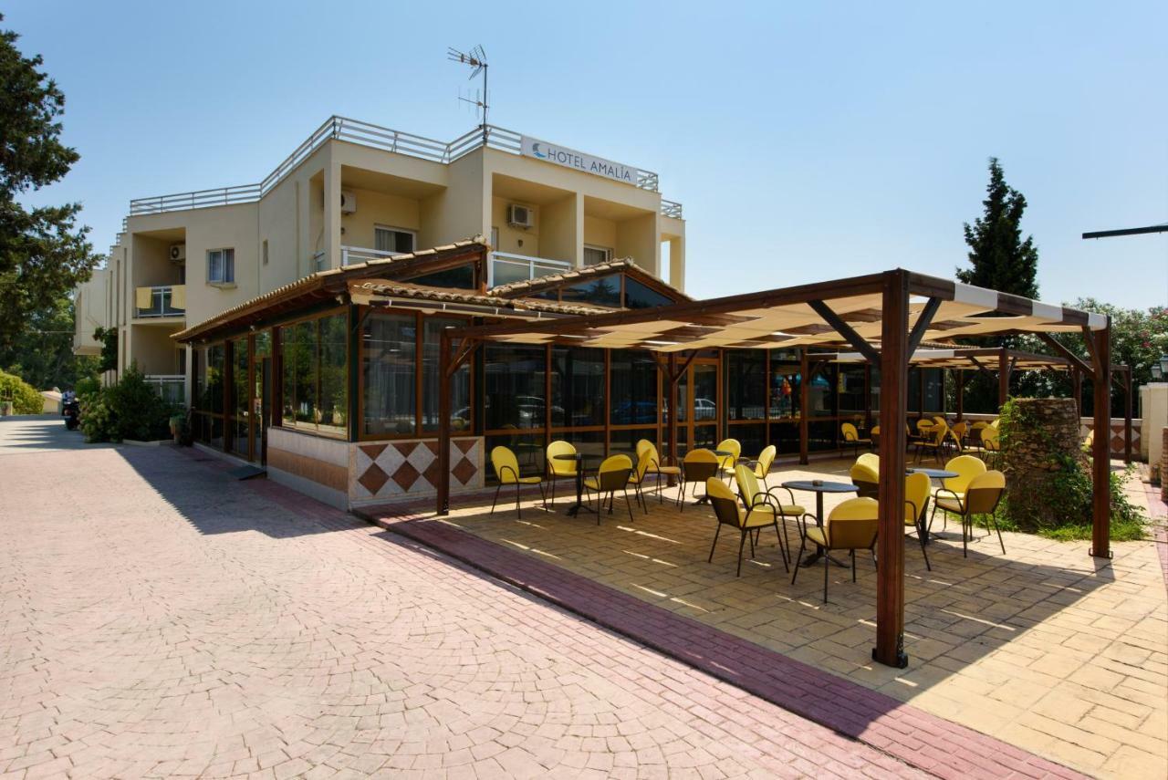 Amalia Hotel - Adults Only Dassia  Bagian luar foto